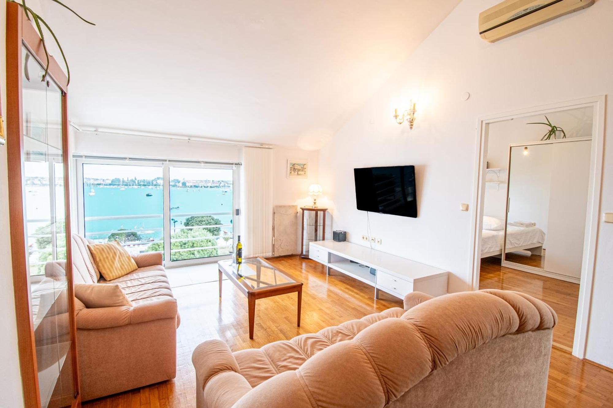 Apartment Umag Center Istria Croatia With Seaview By Rentistra Exterior foto